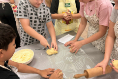 8ec59029-d463-44e9-98b9-46a6dba9f900